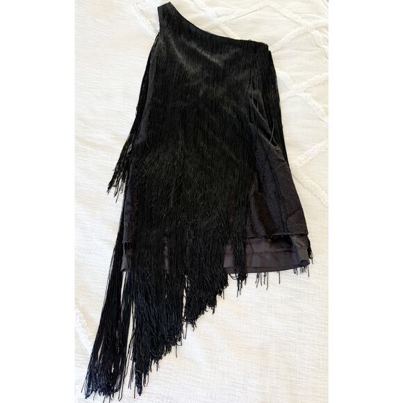 Aidan by Aidan Mattox | One Shoulder Flapper Style Black Dress with Fringe | 4 - Picture 6 of 9